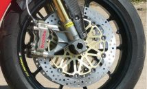 La manutenzione dei freni della moto