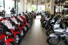 Migliorano le vendite di scooter e moto in Europa